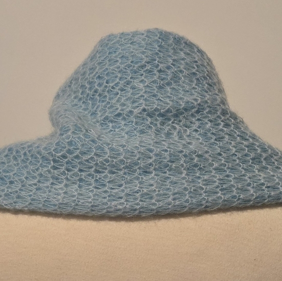 NWOT: Beautiful Vintage Turquoise/Aqua Mohair Scarf; Italian Made & Bought; NEW! - Picture 5 of 16